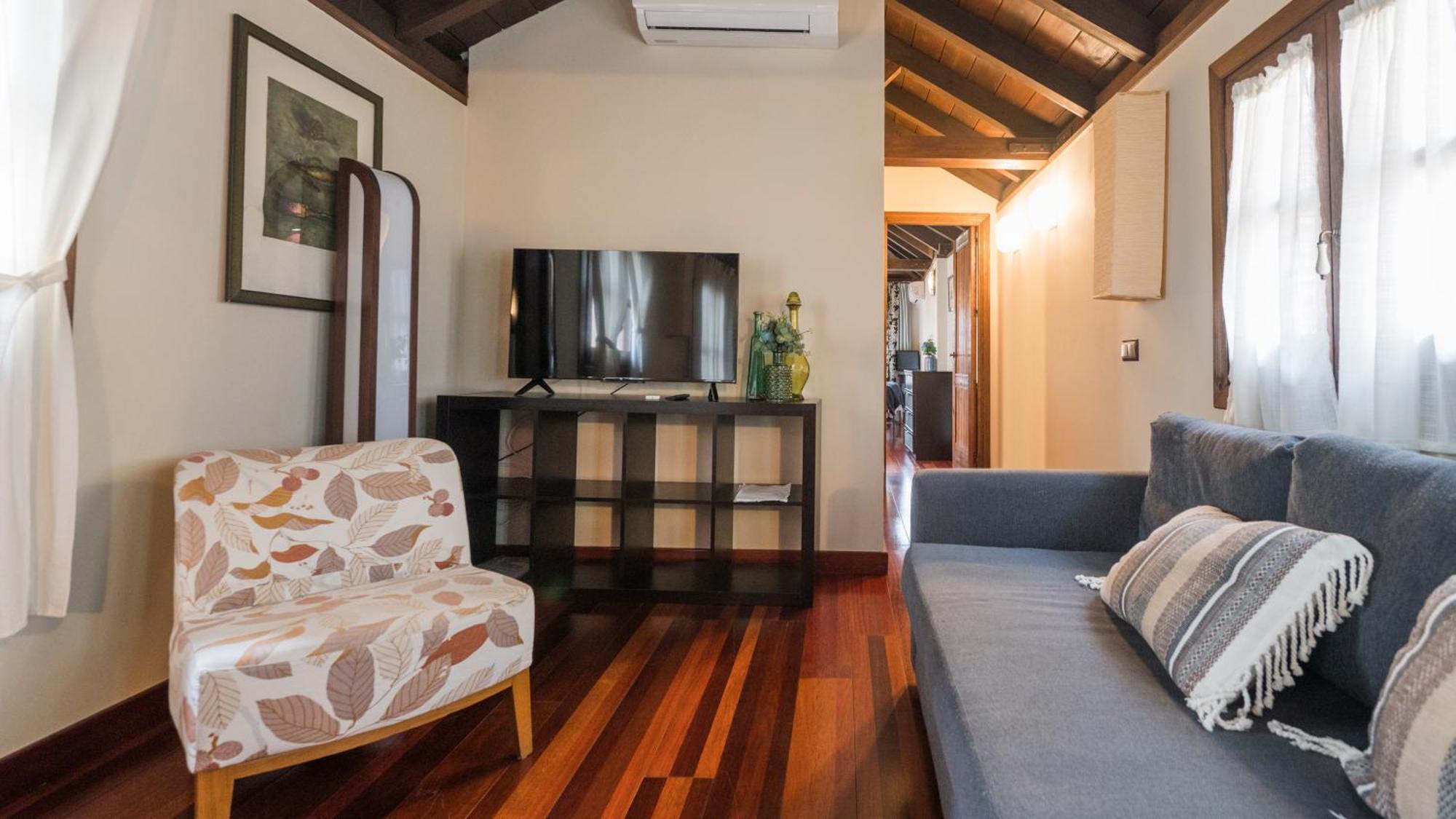 Apartamentos Las Teresitas Junto A La Catedral Toledo Bagian luar foto