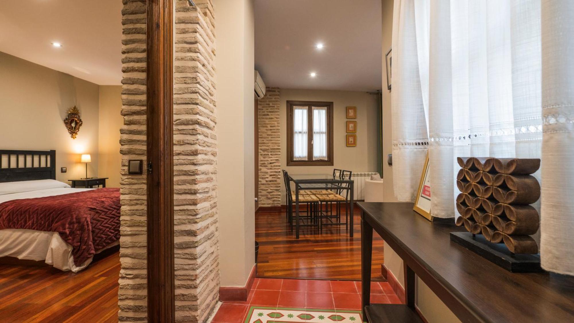 Apartamentos Las Teresitas Junto A La Catedral Toledo Ruang foto